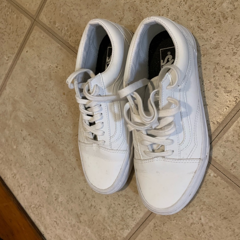 Vans - Picture 4 of 5